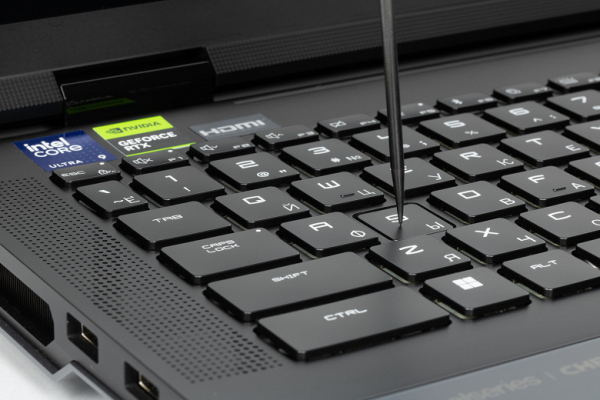 Обзор игрового ноутбука MSI Titan 18 HX AI A2XWJG-076RU с Intel Core Ultra 9 и Nvidia GeForce RTX 5090 Laptop Обзор игрового ноутбука MSI Titan 18 HX AI A2XWJG-076RU с Intel Core Ultra 9 и Nvidia GeForce RTX 5090 Laptop