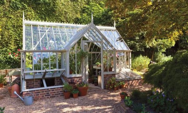 Красивые теплицы в английском стиле: как выбрать подходящую Красивые теплицы в английском стиле: как выбрать подходящую