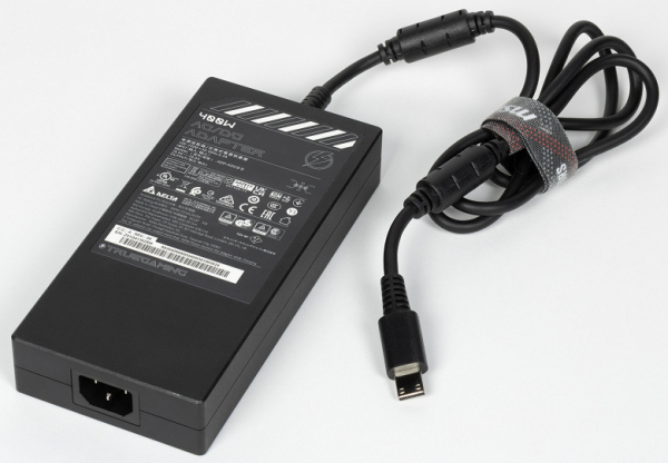 Обзор игрового ноутбука MSI Titan 18 HX AI A2XWJG-076RU с Intel Core Ultra 9 и Nvidia GeForce RTX 5090 Laptop Обзор игрового ноутбука MSI Titan 18 HX AI A2XWJG-076RU с Intel Core Ultra 9 и Nvidia GeForce RTX 5090 Laptop