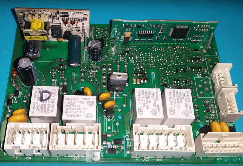 Стиральная машина indesit не сливает воду