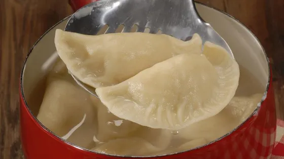 Пироги, польские картофельные вареники