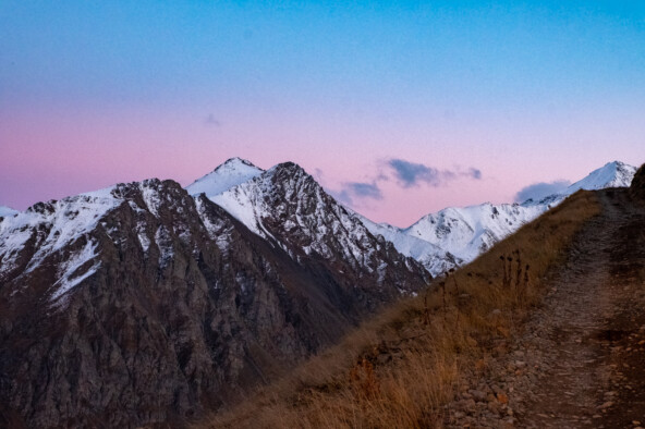 Увидеть Приэльбрусье в лучшем виде. Мой опыт как съездить правильно вопреки местному сервису