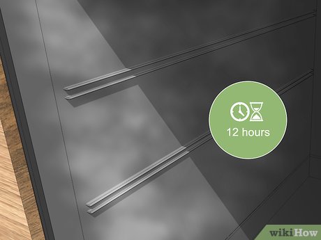 Step 4 Оставьте пасту хотя бы на 12 часов, чтобы она впитала грязь.